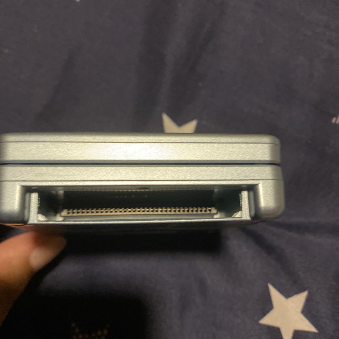Nintendo Game Boy Advance SP