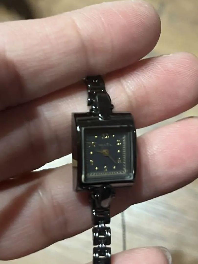 agete Ladies' Watch Agate