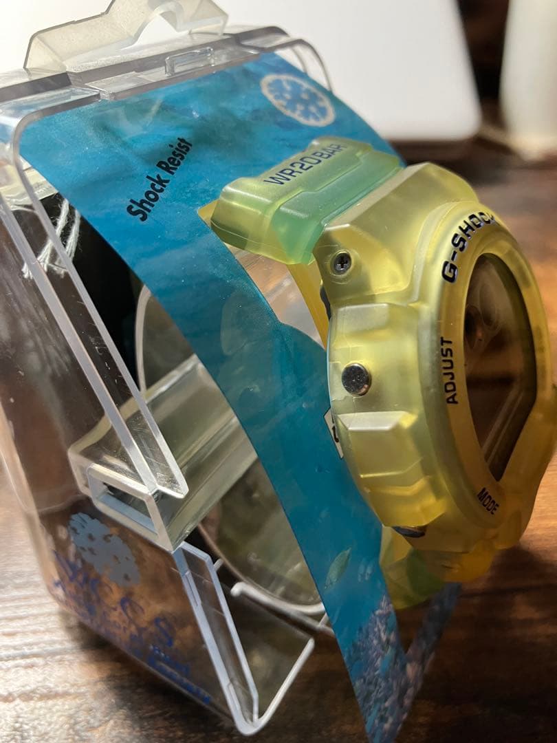 New Unworn CASIO G-SHOCK WCCS Manta Fox Fire