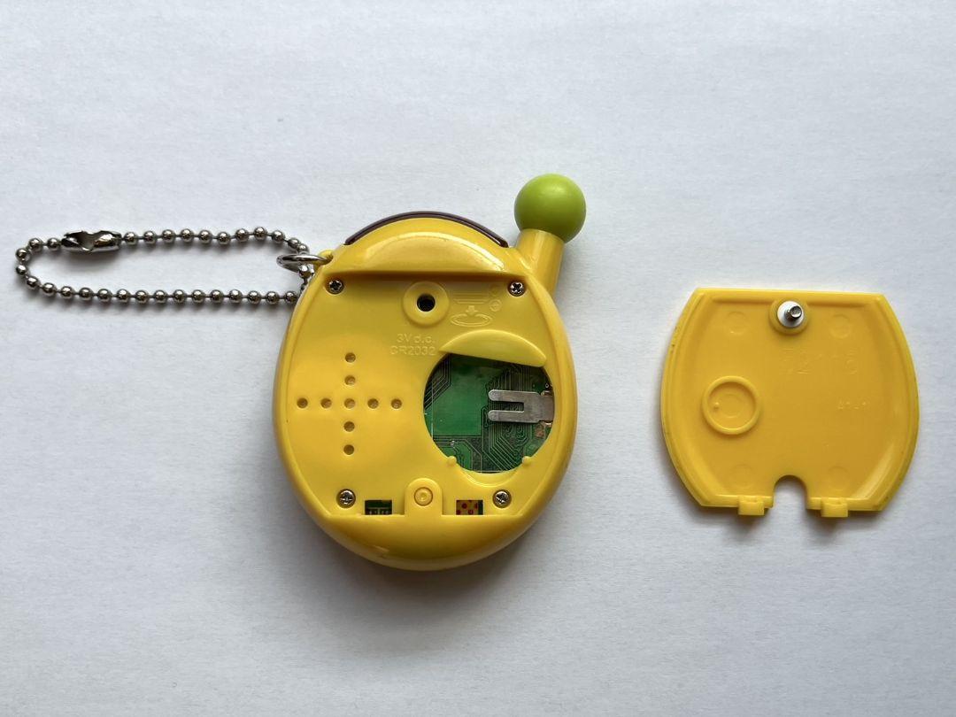 Tamagotchi Yellow. Lithium Battery 1 piece