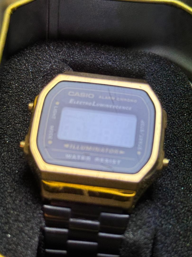 CASIO 3298 Digital Watch Black / Gold