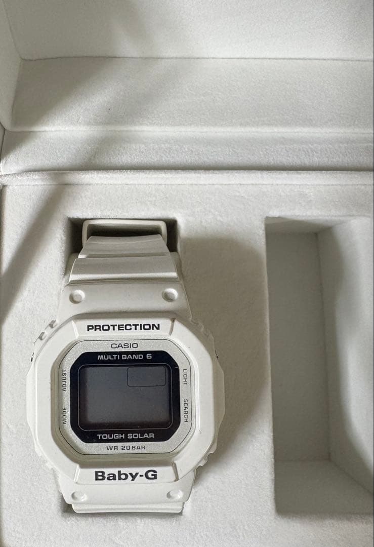 BABY-G BGD-5000-7JF White