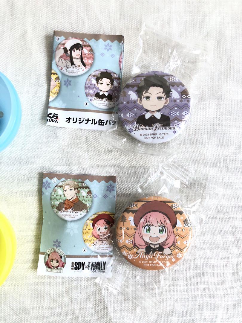 Unused Good Condition Spy Family Work Book Sample Item Movie Entrance Bonus Badge 2 Pieces