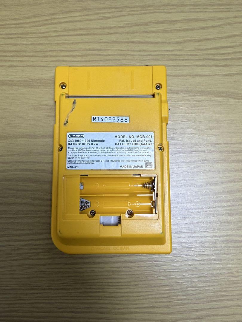 Game Boy Pocket Yellow + Pokémon Green