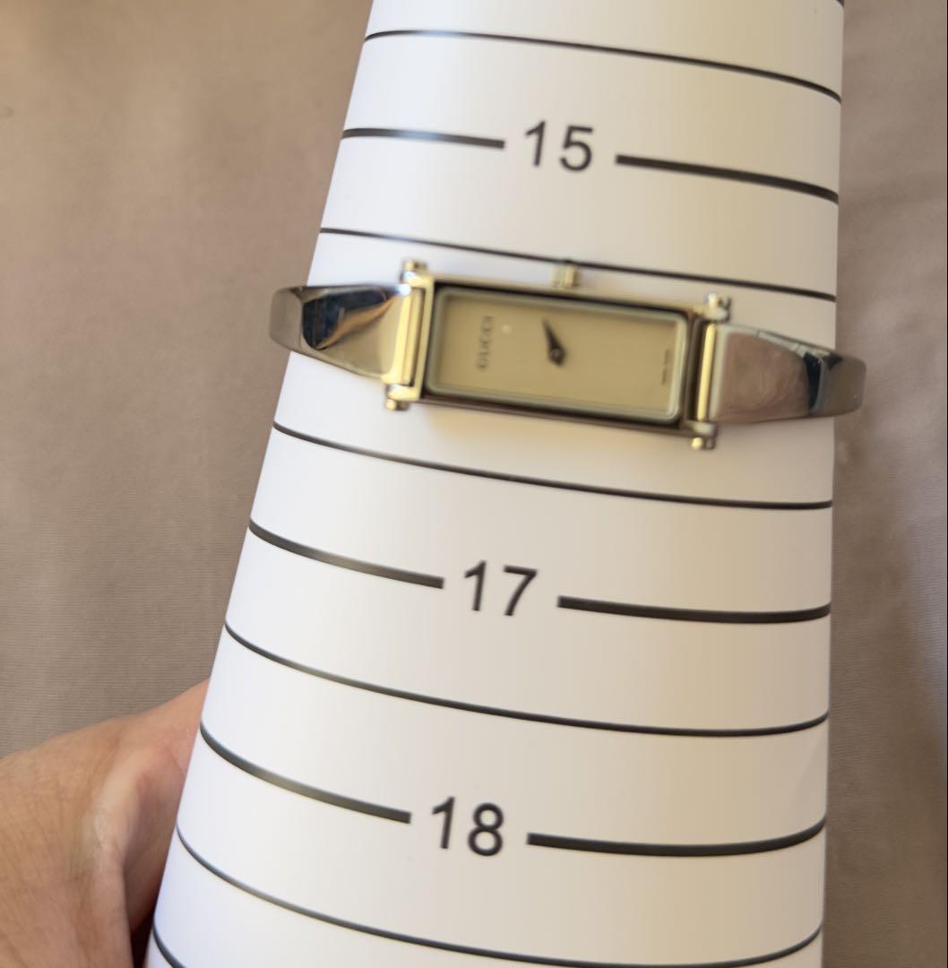 【Extremely Beautiful Condition • Functional 】 GUCCI Watch 1500L Silver Bangle with Box