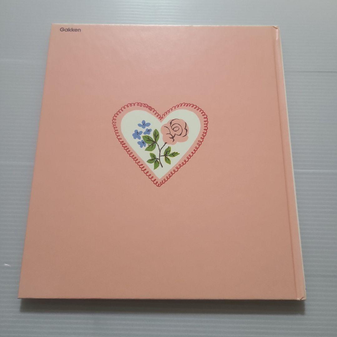 Torte's Pink Cake (Gakken Story Picture Book)