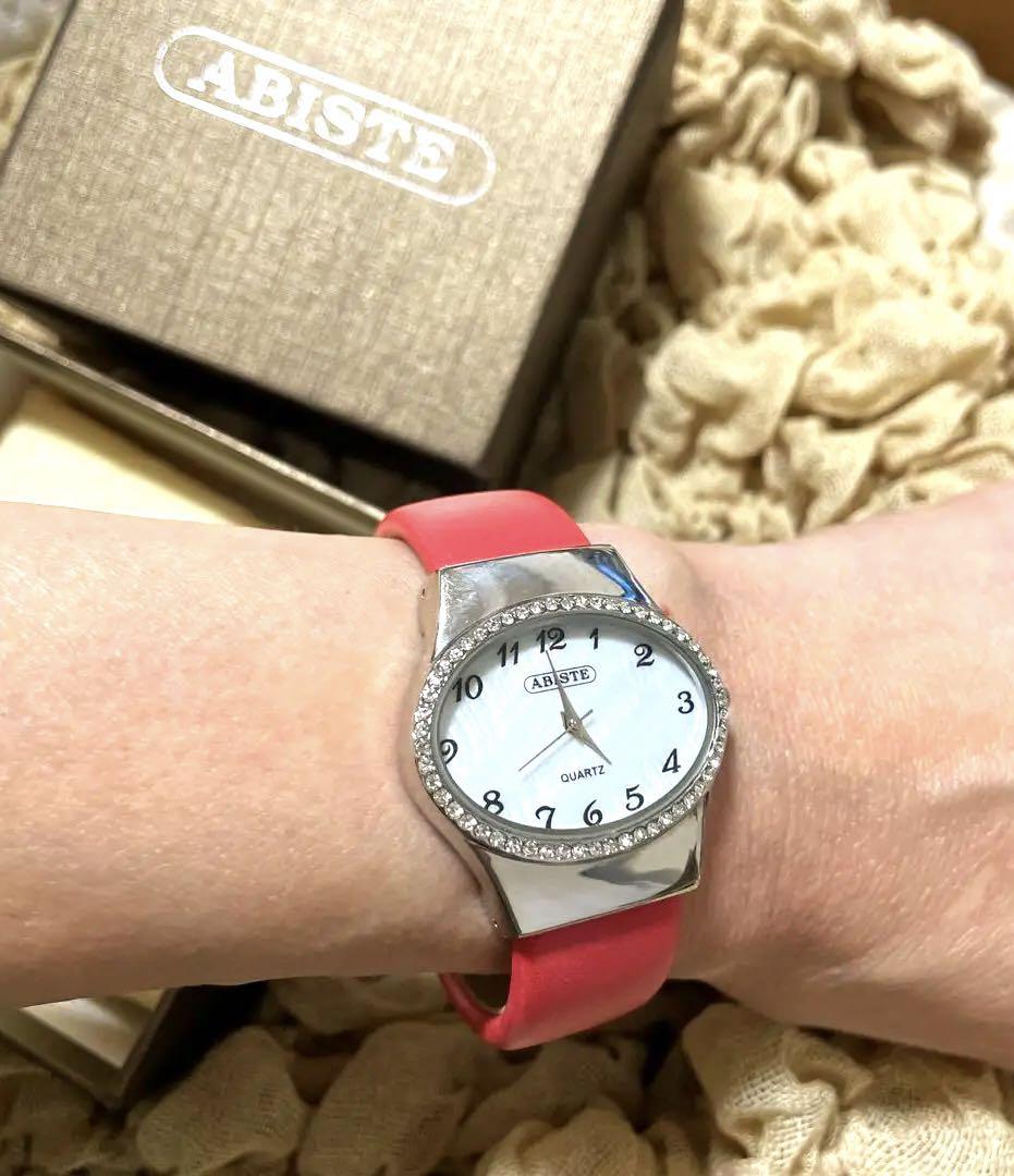 ABISTE Sparkling Watch is in great condition!