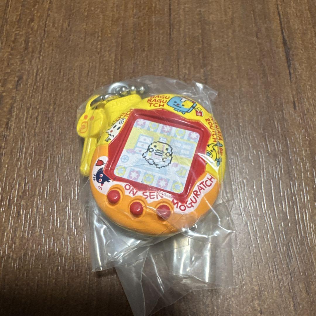 Tamagotchi-style Virtual Pet Set