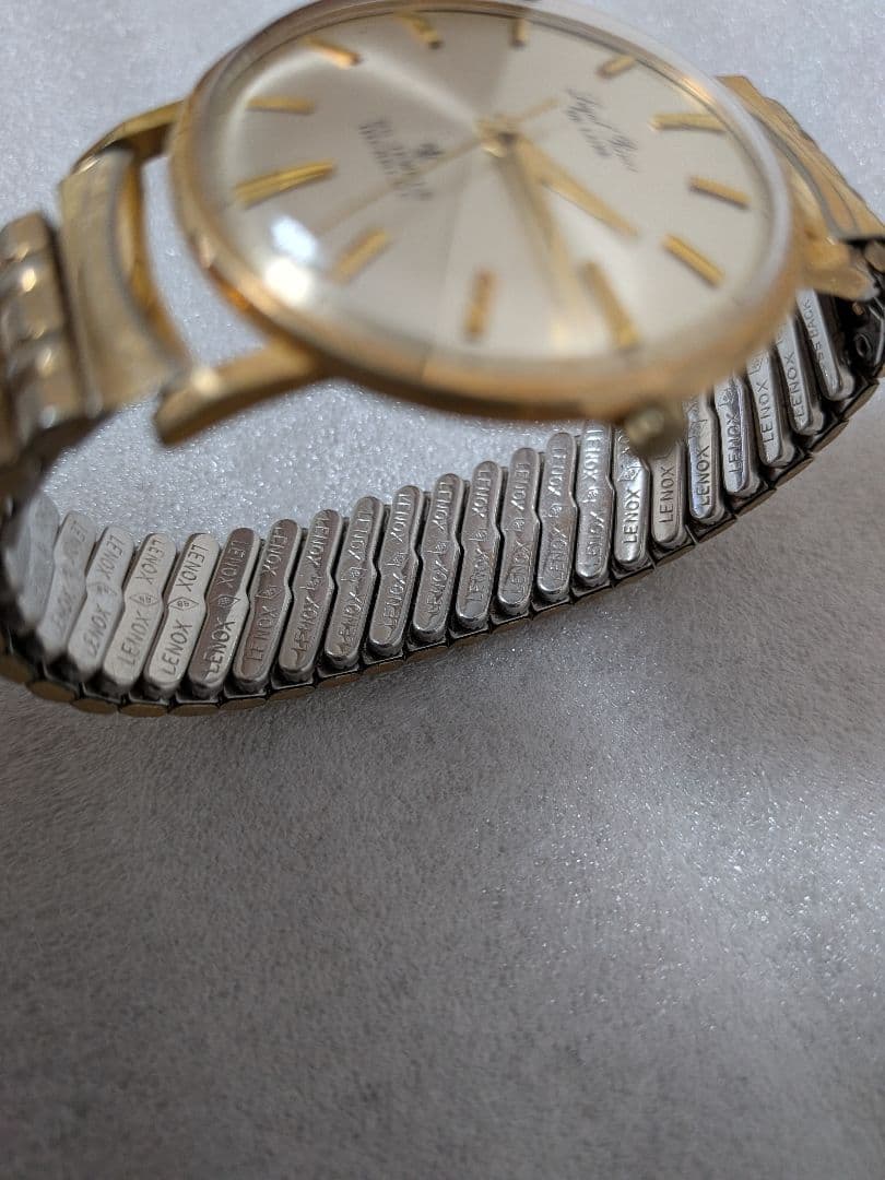 Operating Loyal Prince De Luxe 25 Jewels Swiss-made Winding Vintage