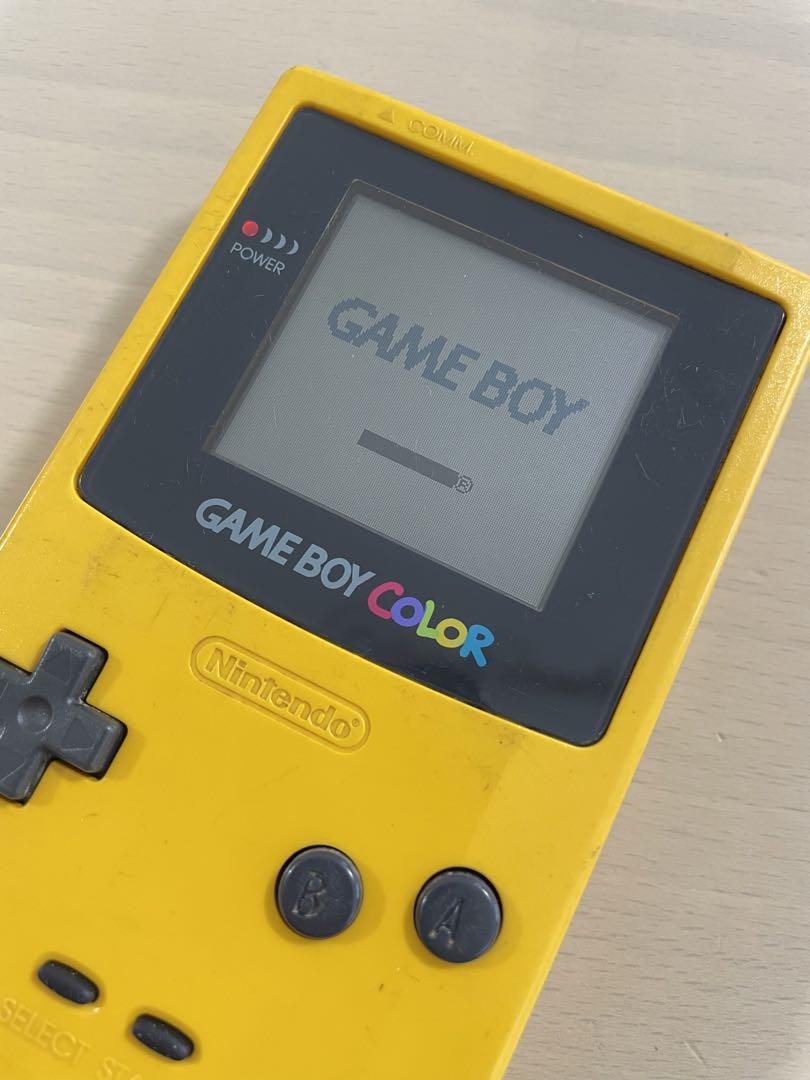 Nintendo Game Boy Color Yellow Body with 11 Games