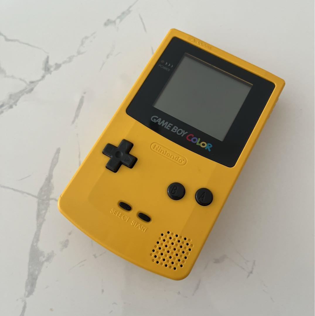 Game Boy Color Body - Case Included - Box Included