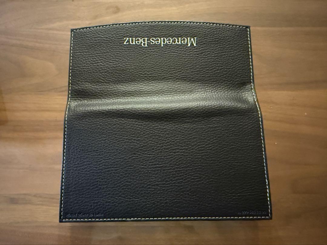 Almost unused. Mercedes original instruction manual case