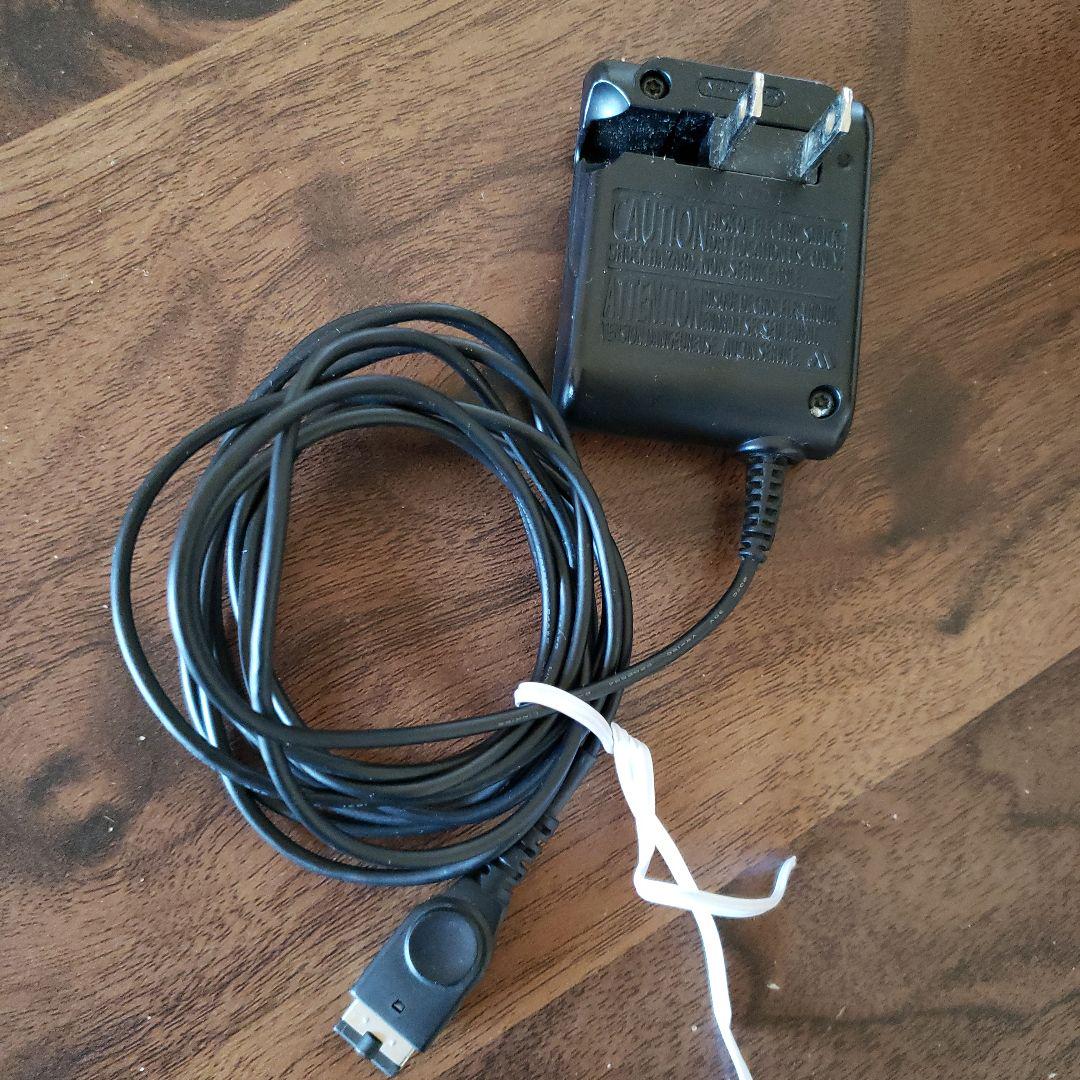 GBA SP Body + Charging Cable + 3 Games
