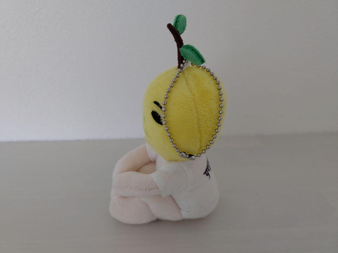 2022 Live Goods Yuzutaro Key Holder