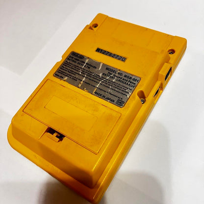 Action confirmed: Game Boy Pocket Yellow with Super Mario Land