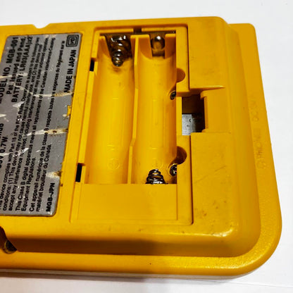 Action confirmed: Game Boy Pocket Yellow with Super Mario Land