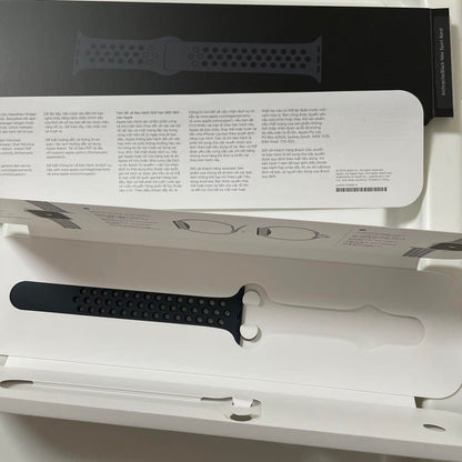 Apple Watch Series 5 Box New, Unused with M/L Band