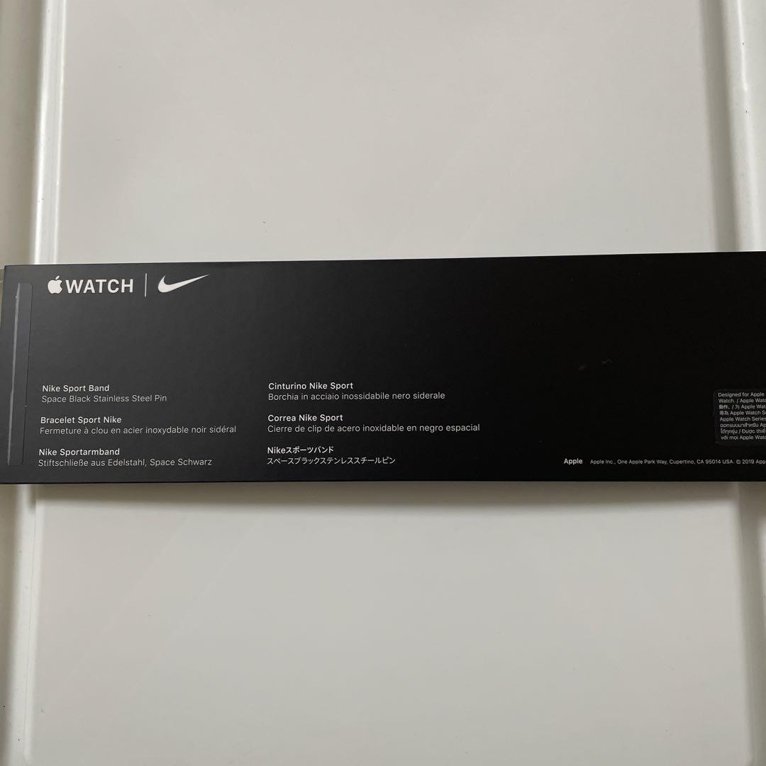 Apple Watch Series 5 Box New, Unused with M/L Band