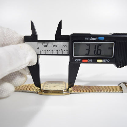 Vintage Seiko Men's Wristwatch by Seiko 6030-5430 new battery