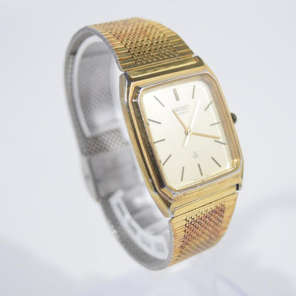 Vintage Seiko Men's Wristwatch by Seiko 6030-5430 new battery