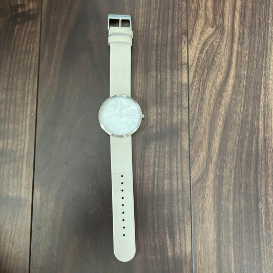 Maven Outline Silver Offwhite 40mm