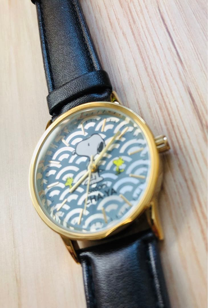 Time Sale: Extremely Nice Snuppy CHA-YA Wristwatch