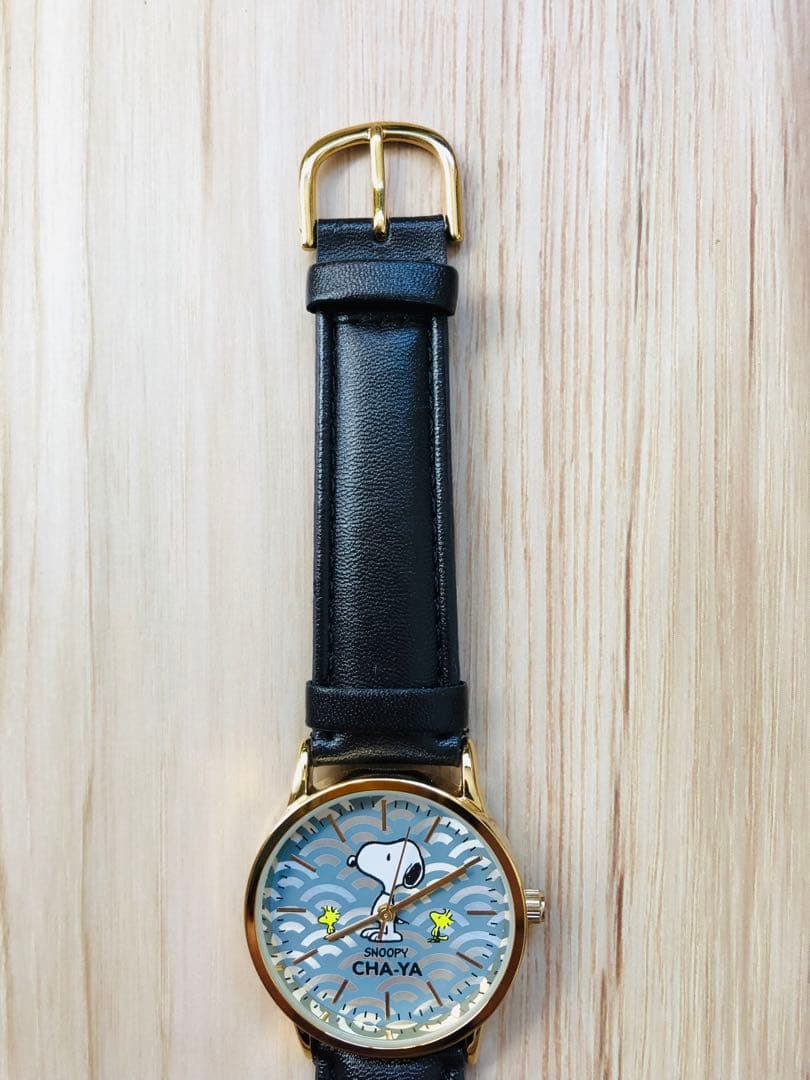 Time Sale: Extremely Nice Snuppy CHA-YA Wristwatch