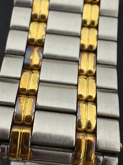 Battery Replaced Gucci Watch 9000M Quartz GUCCI Working Condition