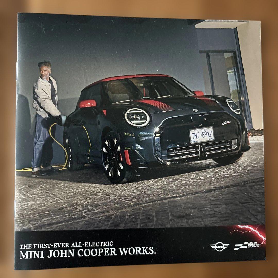 MINI JOHN COOPER WORKS & MINI COOPER Catalog