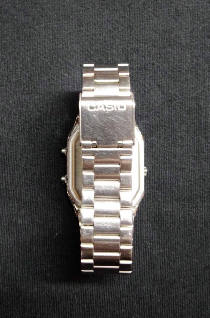 Vintage Cassiopeia AQ-230 Unisex Quartz Watch
