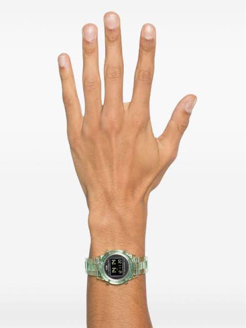 [Almost Unused] Retro Digital Watch 36mm Green
