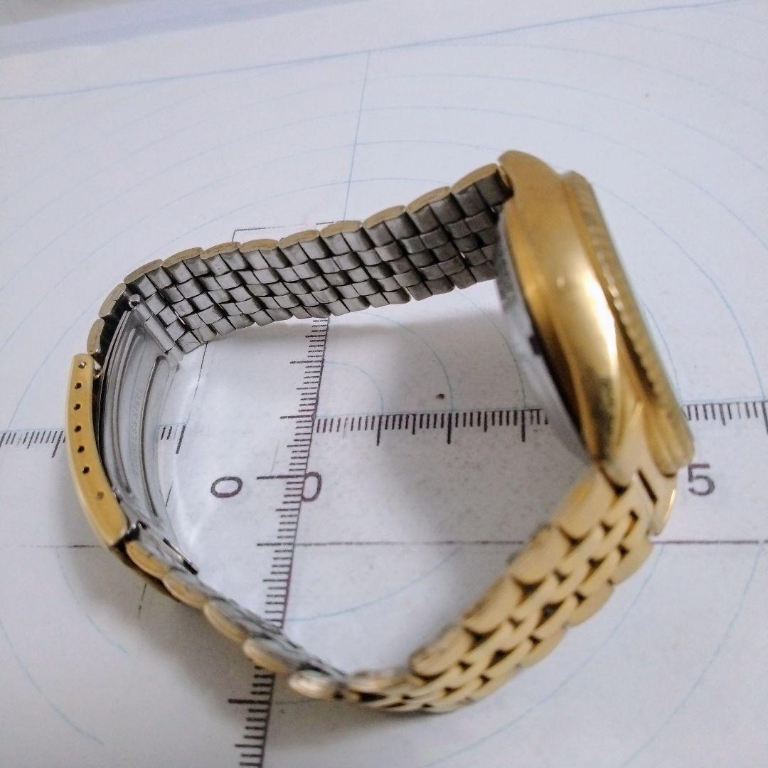 Vintage Operating Product Q&amp;Q Automatic Winding Watch Gold