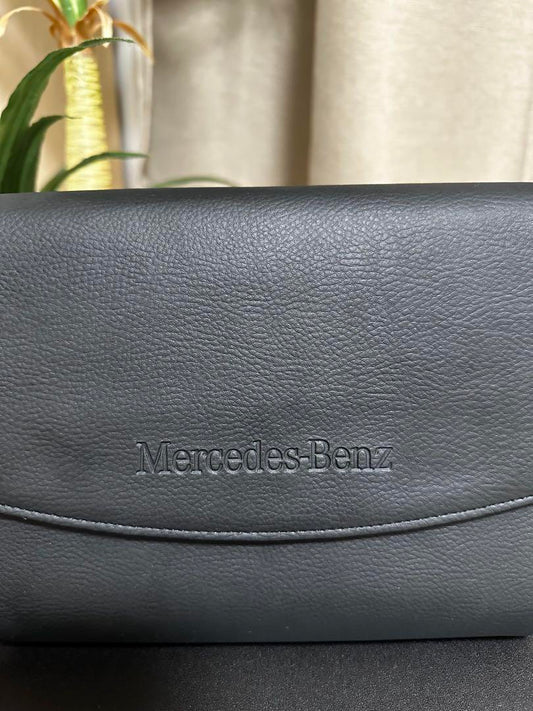 Mercedes-Benz Owner's Manual