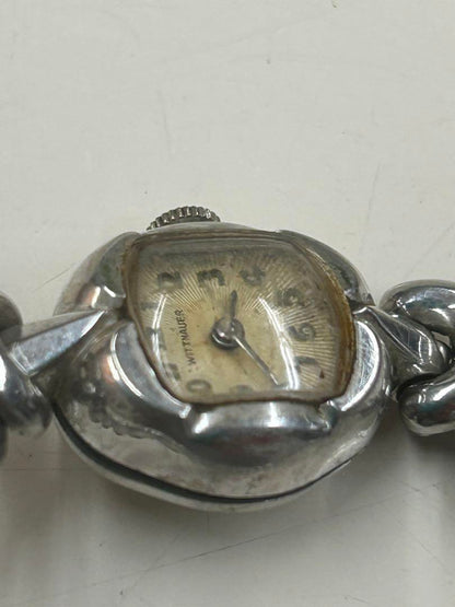 Silver Winding Watch Curved Design