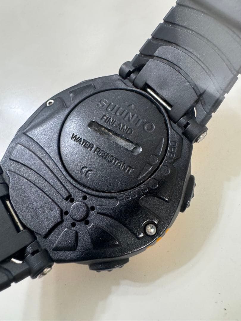 Suunto Vector Digital Watch (Orange/Black)