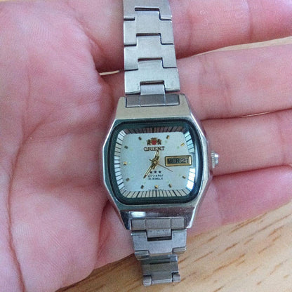 Orient Analog Quartz Watch Silver