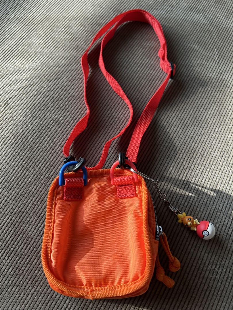 Rarity Game Boy Advance SP Case with Achaemon Pouch and Strap