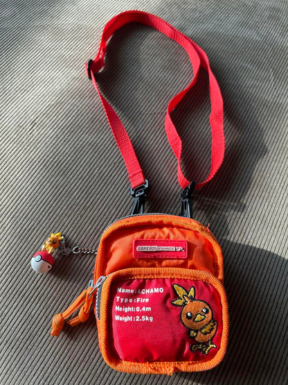 Rarity Game Boy Advance SP Case with Achaemon Pouch and Strap