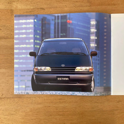 Toyota ESTIMA Catalog Manual