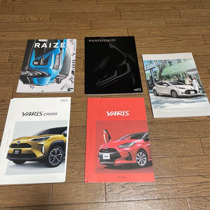 TOYOTA Catalog Pamphlet Bundle