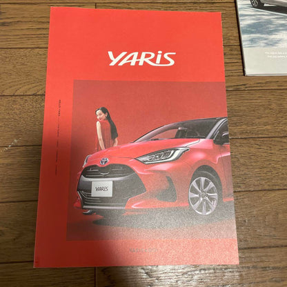 TOYOTA Catalog Pamphlet Bundle