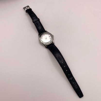 Operating Product GUCCI Quartz Watch Silver