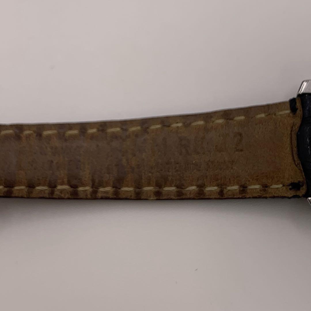 Operating Product GUCCI Quartz Watch Silver