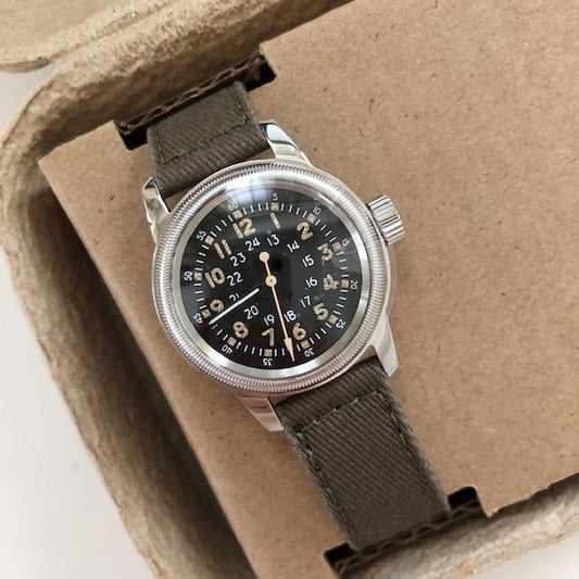 M.R.M.W. TYPE A-17 Vintage Wristwatch