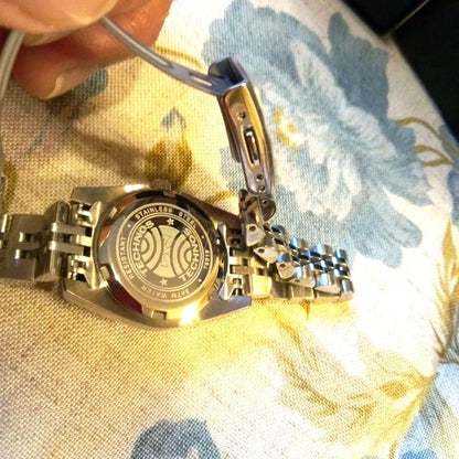 TECHNOS Beautiful Bezel, Women's Watch with Colorful Dial, Battery Replaced on May 23rd