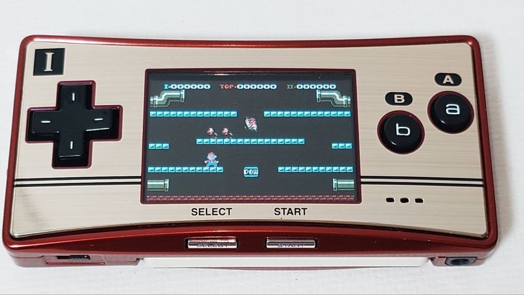 Game Boy Micro Famicom Color