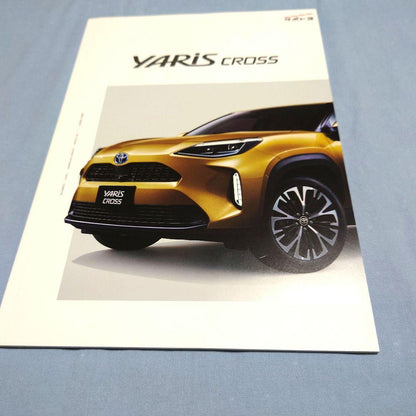 [Used Car Catalog] Yaris Cross 2020 (Reiwa 2) 3-Piece Full Set
