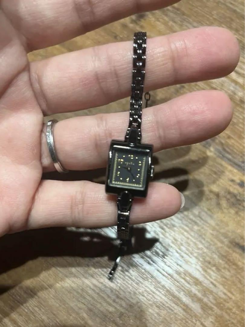 agete Ladies' Watch Agate