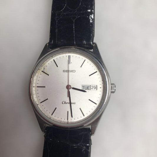 SEIKO Chronos Quartz Watch Running Product 5H23-7D40