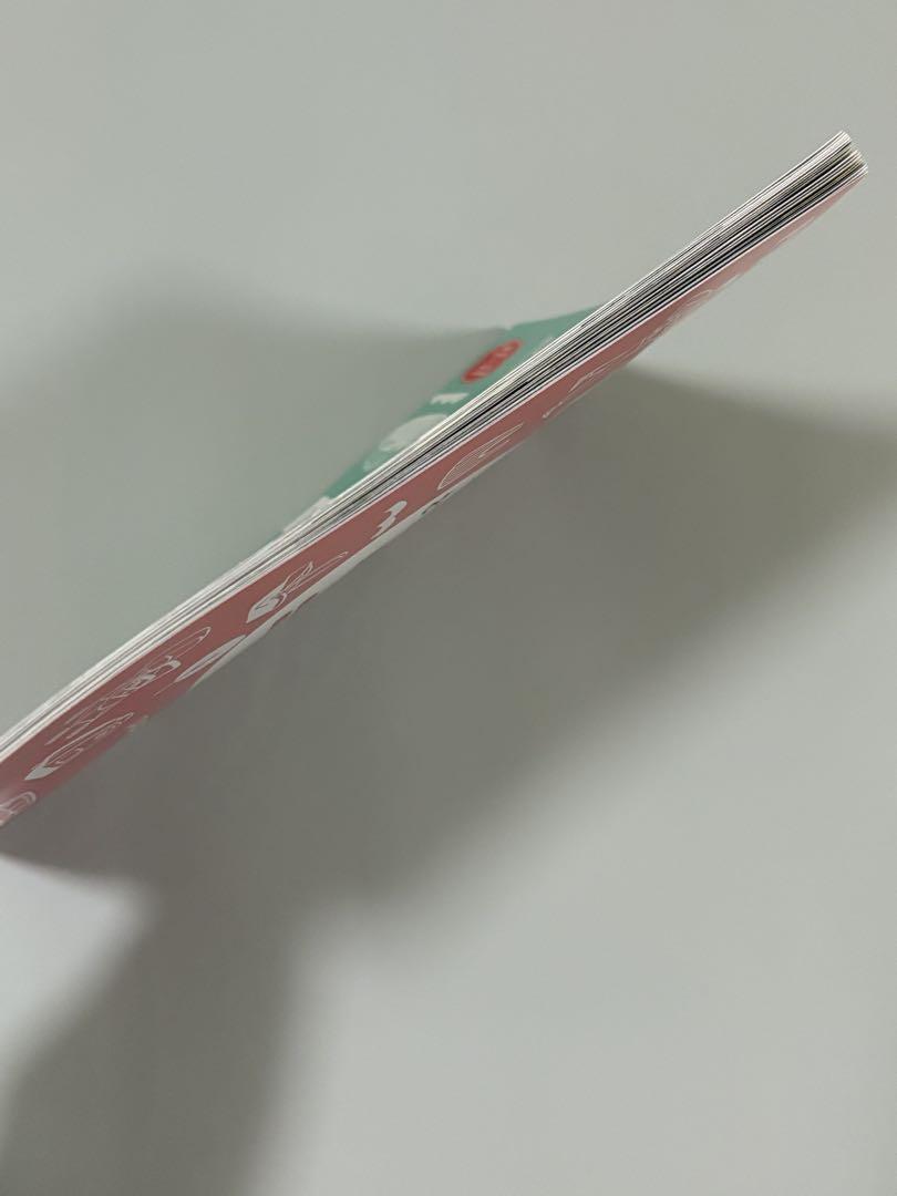 A Guide for Pregnant Women Welcome Baby Travel Items Preparation Book 2 Volumes